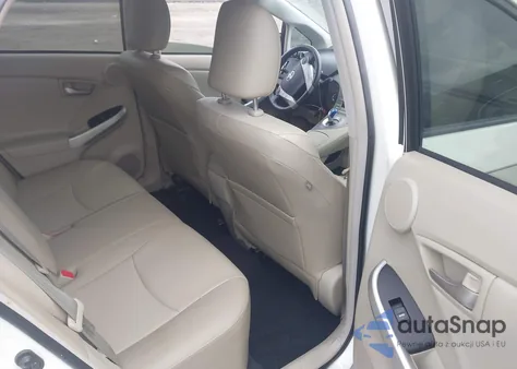 2015 Toyota Prius Four z USA, uszkodzony, nr VIN JTDKN3DU2F0453358